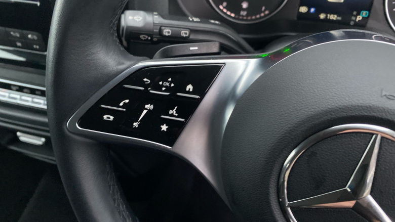 Mercedes-Benz Vito Tourer L3 Diesel Rwd 116 CDI Select 9-Seater 9G-Tronic